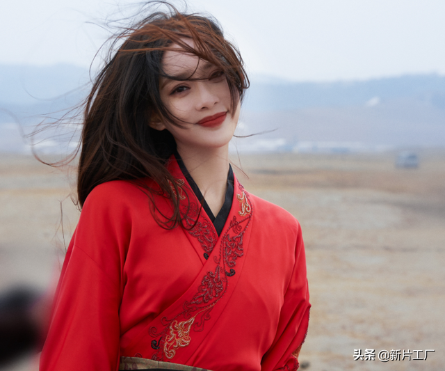 耽改剧女主,高雨儿两年没新作,周也资源好,孟子义再登热搜