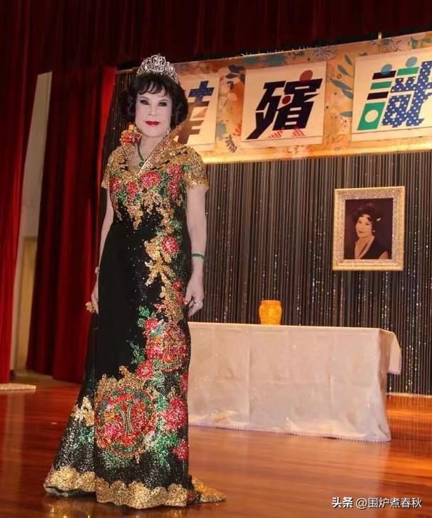 彪悍爱情!香港赛车之父,爱上“鬼脸情妇”,人称“夏蕙宝宝”