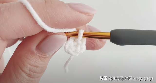 少女感爆棚的一款包包，花朵水桶包教程，春天背上它美美地出门吧