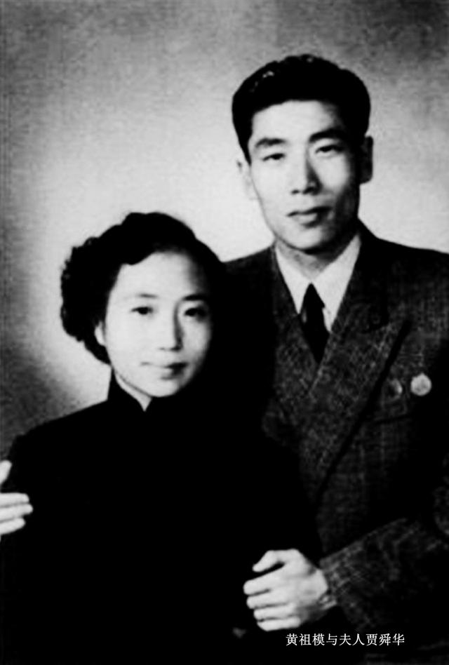 他独立执导《庐山恋》,捧红新人张瑜郭凯敏,90岁去世让人怀念