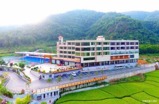 从“空心”村变成“网红”地,实现华丽蜕变的武器是.....