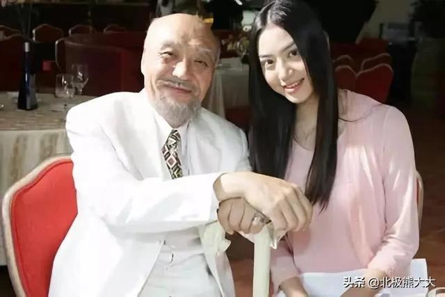 白歆惠:一心攀富少,曾被骂不干净,后成功洗白嫁入豪门