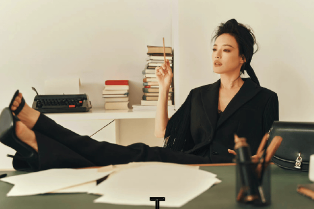就是他，让舒淇脱掉衣服！