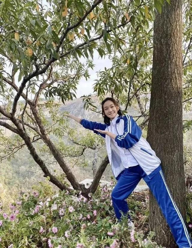 基因遗传太强大,女明星貌美如花的姐妹,林心如妹妹比她还美