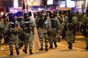 香港警察(承压中的香港警察：以前太温顺，现在不过干了该干的事情)