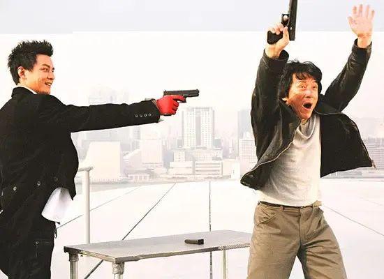 成龙、吴彦祖近况曝光!网友评论亮了