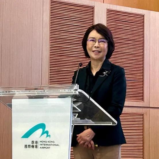 香港国际机场，越飞越高丨机遇香港