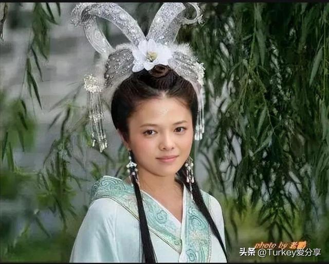 盘点央视五大著名少数民族主持人，撒贝宁竟是回族人！