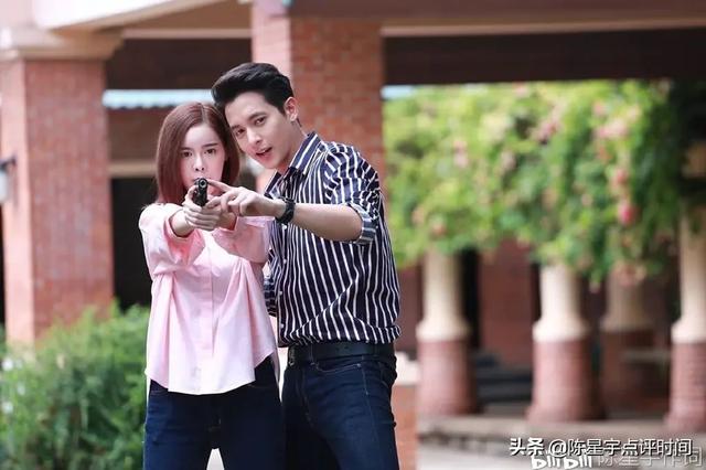 泰国明星JamesJirayu泰剧《逐爱游戏》搭档Gina然而CP感像姐弟恋