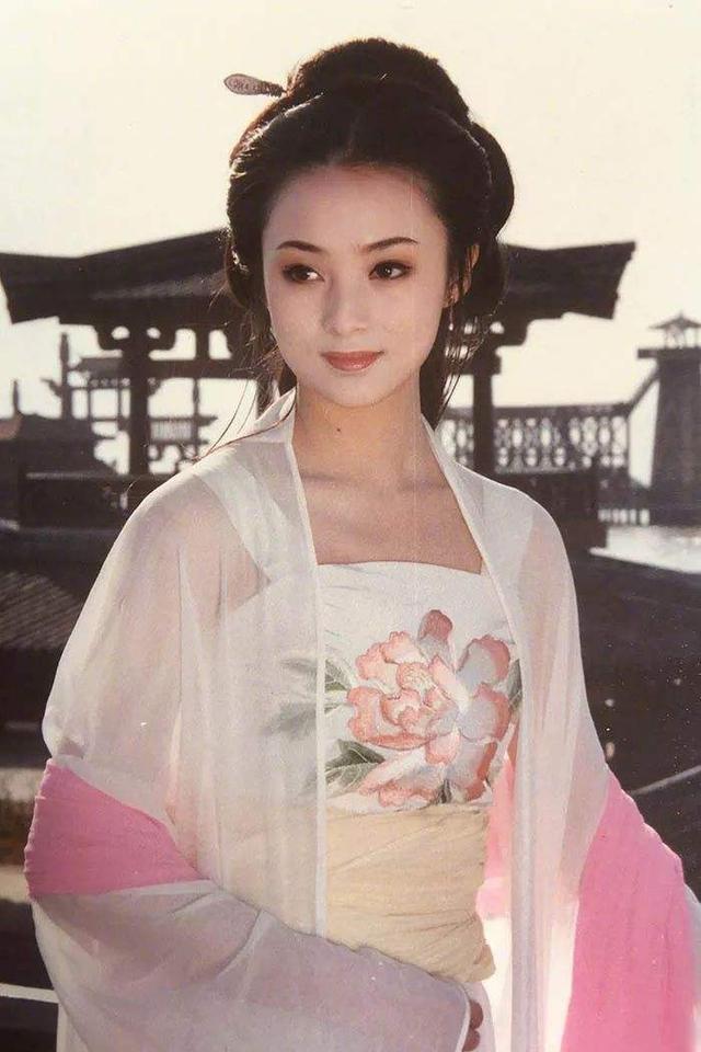林心如版《半生缘》并不经典,却为何让人念念不忘?
