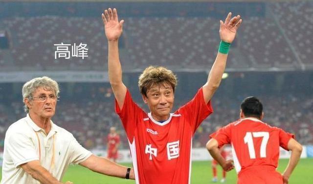 那英:被恩师说是猪脑子,生完孩子后被男友抛弃,恶评刀郎,真假