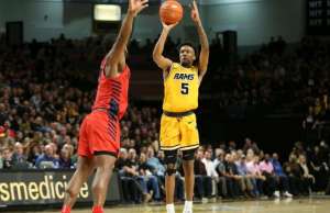 海兰(2021年NBA选秀球员之纳赫雄-海兰)