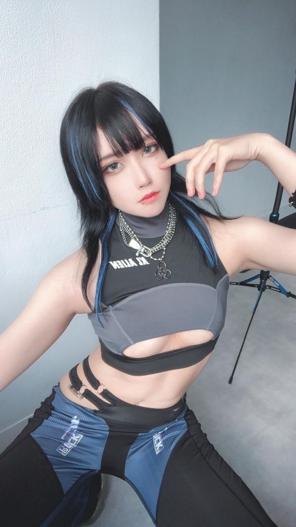 动漫女主角个个美艳无比!日本Coser待つな美图赏