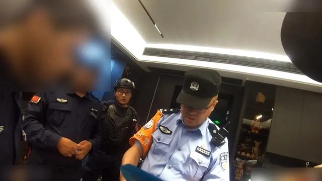 浙江19岁小伙网购兽用添加剂后,警察直接上门!一问原因,太荒唐了!