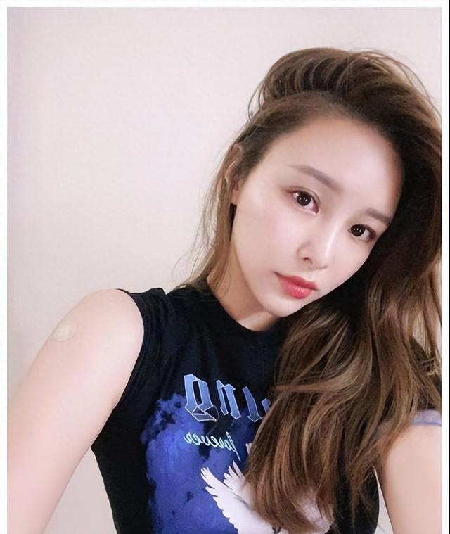 蔚雨芯:从TVB小花到多面发展的魅力女性