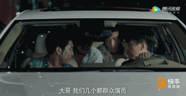 她是《恋爱先生》里抢眼的长腿精，竟然也能放下包袱扮丑耍宝？