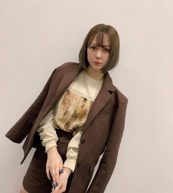 村重杏奈！魅力熟女脸蛋，最长工作时间15个小时