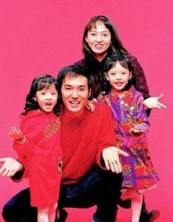 焦恩俊的“混乱”情史,和夺走他财产、女儿的“心机前妻”