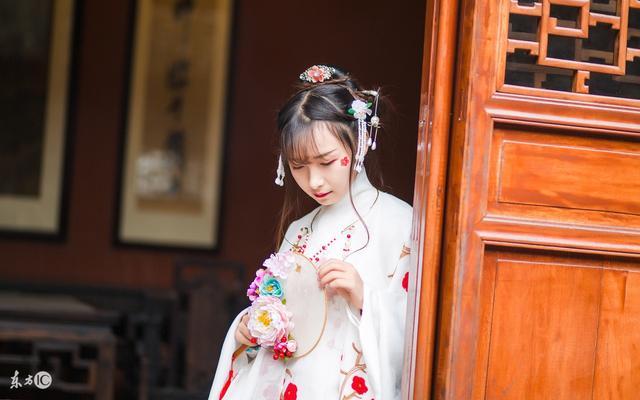 小说：惊变悲歌：那些逝去的红颜血泪