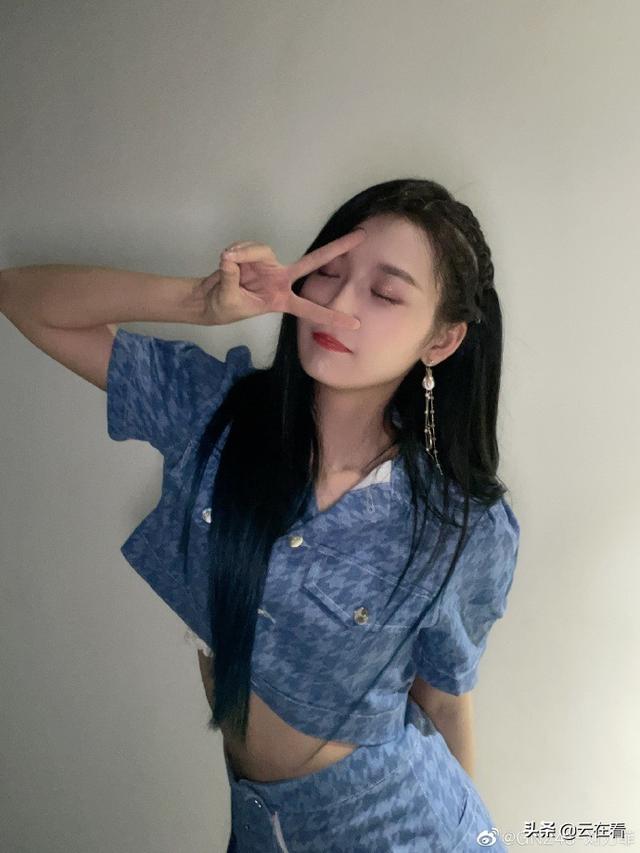 美女艺人GNZ48-刘力菲可爱美照欣赏,好看啊