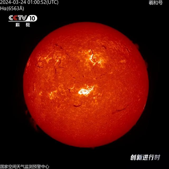 “大地磁暴”上热搜,网友上传“天空异象”视频,真有这么恐怖?