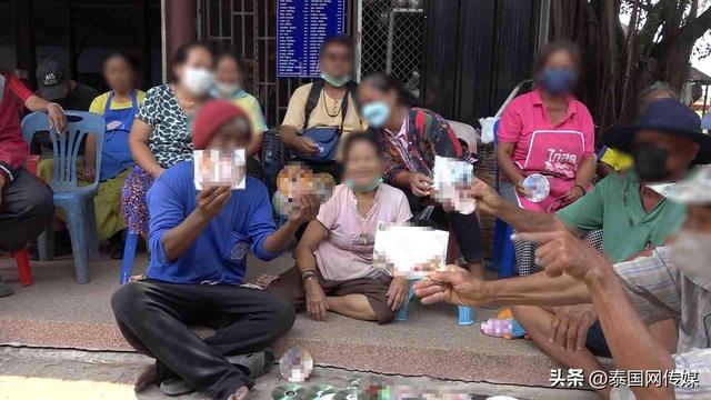私藏上百部小黄片?与女施主有染!泰国住持被当地村民给举报了