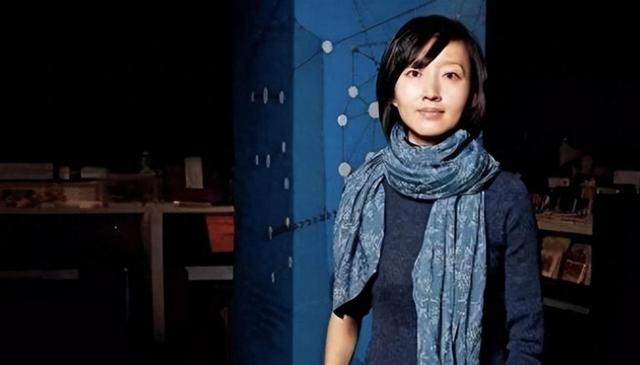 发表辱华言论、移居美国,“公知女神”柴静,如今下场咎由自取!