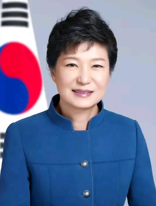 韩国第一公主朴槿惠,72岁仍孤身一人,理想男友是个“中国人”