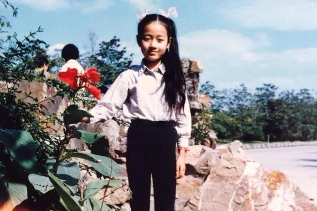 “电视圈景甜”李依晓的20年成名史,和她的隐秘情史