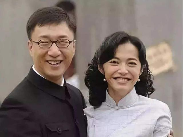 豆瓣评分9分以上的5部经典剧,《潜伏》上榜,有两部重播了3000遍