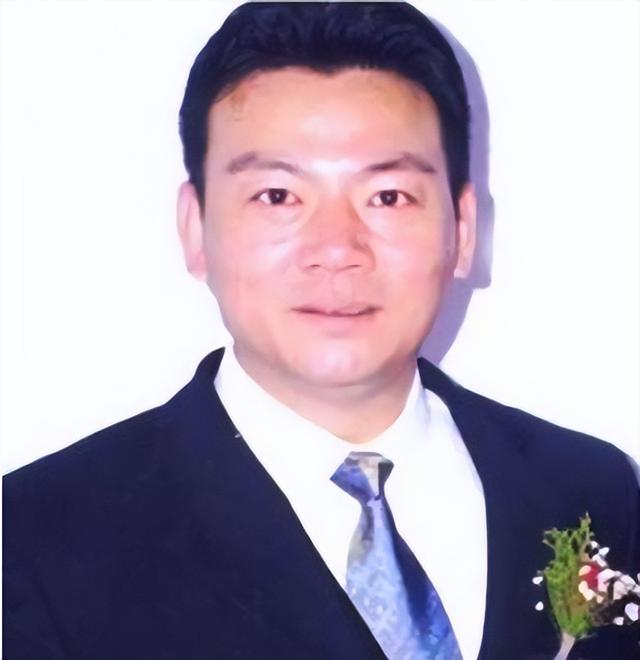 打星王群:八九十年代红极一时,英年早逝后,母亲被孙子推上法庭