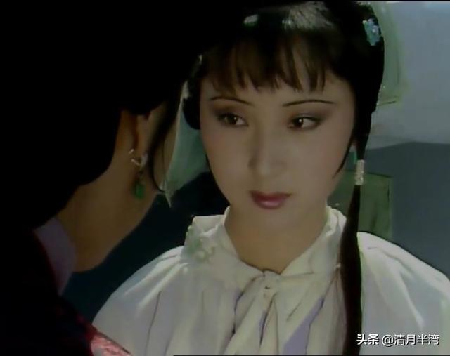 七版黛玉进贾府,谁像侠女闯关,谁像村姑进城,谁才是大家闺秀?