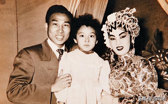 “西宫娘娘”李香琴，16岁出道，与谭炳文纠缠30年无果