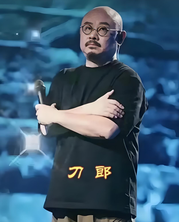 同天开播!那英对比刀郎,老天爷赏饭吃与科班毕业的唱功一目了然