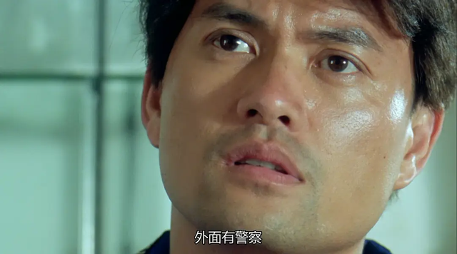 都是演“香港贼王”,任达华、梁家辉、吕良伟放在一起,差别明显
