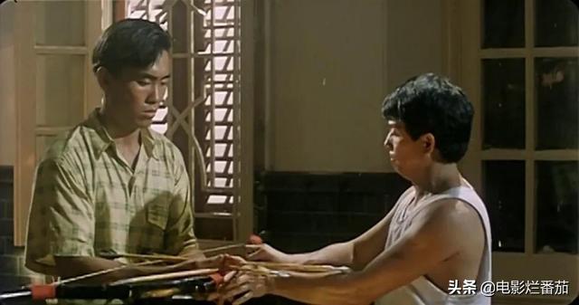 说起童年阴影,我首选这部34年前的电影,那种“后怕”历历在目