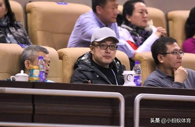 接触2米18中锋!郭士强:没打过这么富裕的仗,李洪庆看看人家