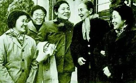 茹志鹃《瞧这一家子》