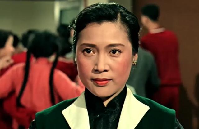 娱乐圈最命苦的演员!秦怡:亲妹夺夫,子患重疾,母女反目成仇