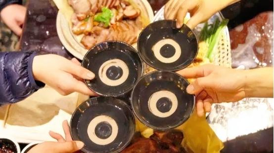 古人讲“酒过三巡，菜过五味”，三巡五味指的啥？又有什么讲究？