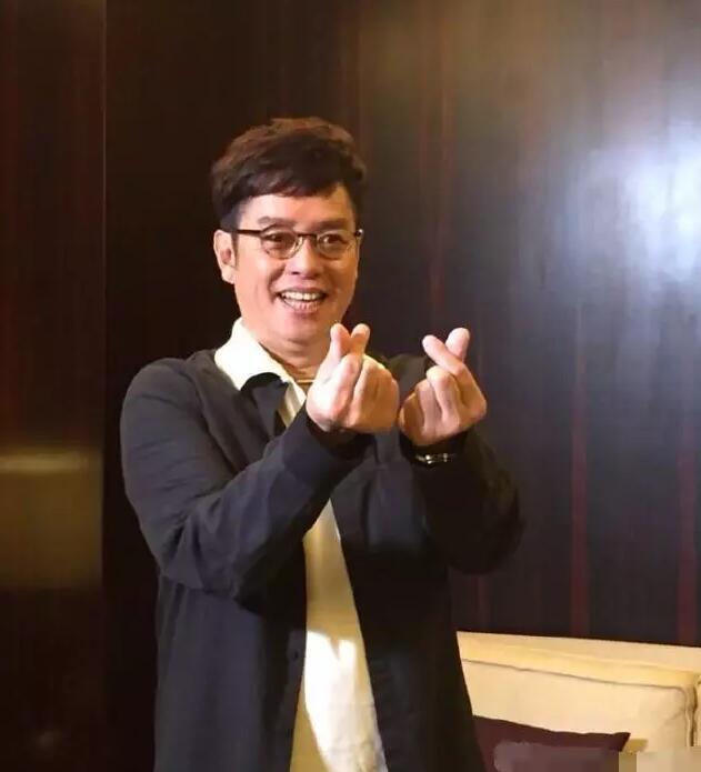 群星齐赴康美之约,大雨淋“麟” 燃爆现场!
