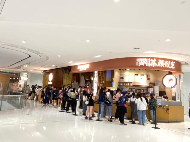 长沙“三大美食排队王”黄金周刷新纪录,湘菜网红指数暴增
