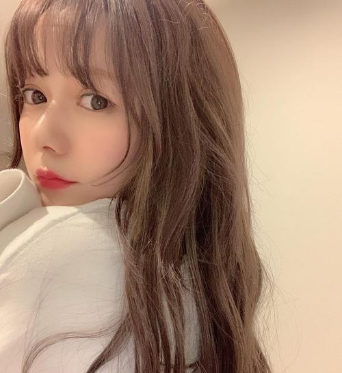 村重杏奈！魅力熟女脸蛋，最长工作时间15个小时