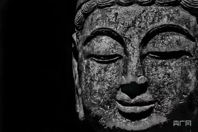「我在郑州」文物摄影师王羿:用镜头与文物对话