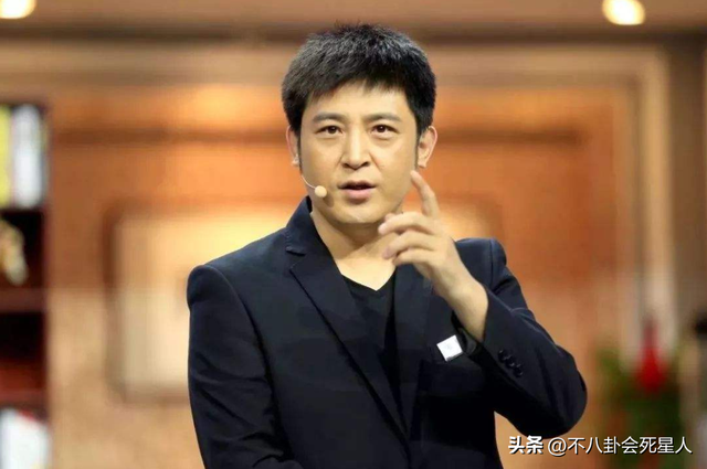 55岁的孙涛,成“春晚钉子户”,上了18次春晚却无代表作