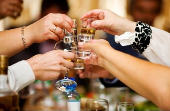 古人讲“酒过三巡，菜过五味”，三巡五味指的啥？又有什么讲究？