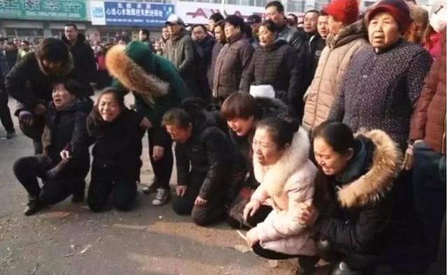 辉哥辉嫂事件怎么回事 快手开卡车的小辉辉夫妇死因令人心酸