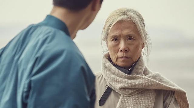 20年评分最高十部韩国电影,《担保》第4,第1名真是太敢拍了