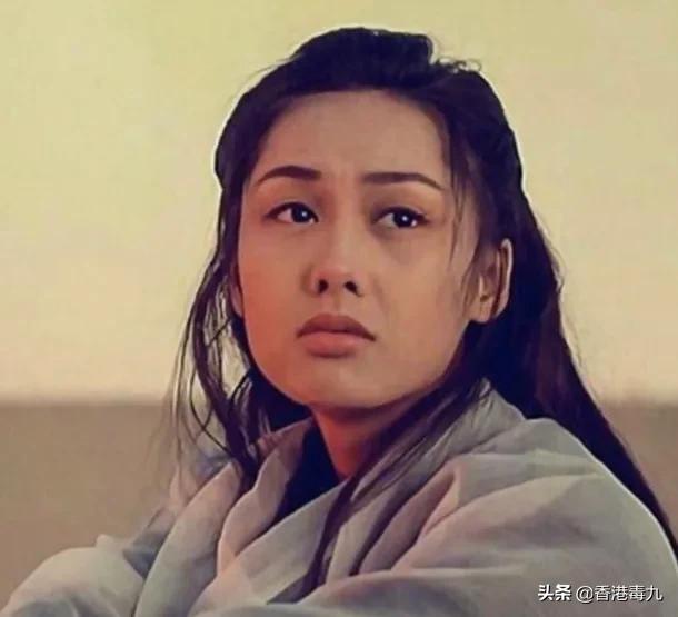 周星驰一生未娶之谜,吴孟达替他说出真相,粉丝听了纷纷落泪