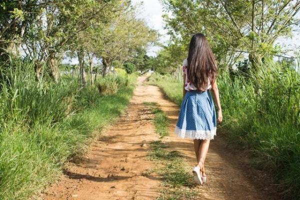 短道伉俪韩天宇刘秋宏升级当爸妈!孕期运动如何进行?